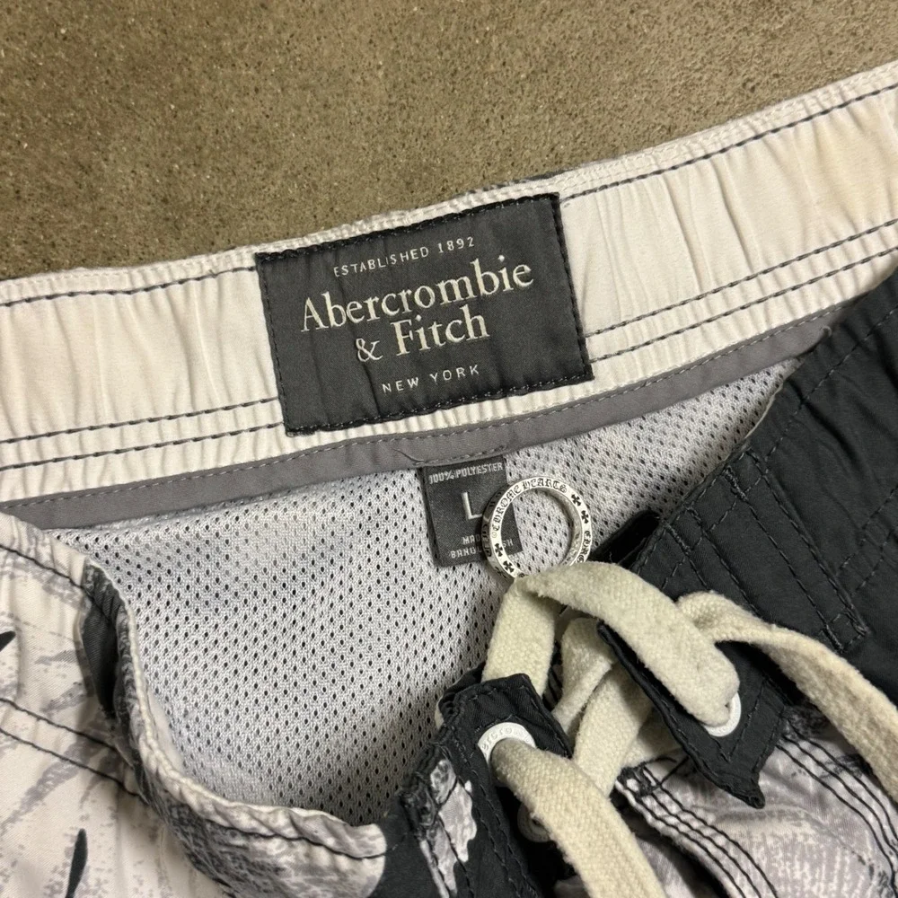 Abercrombie & Fitch style cargo